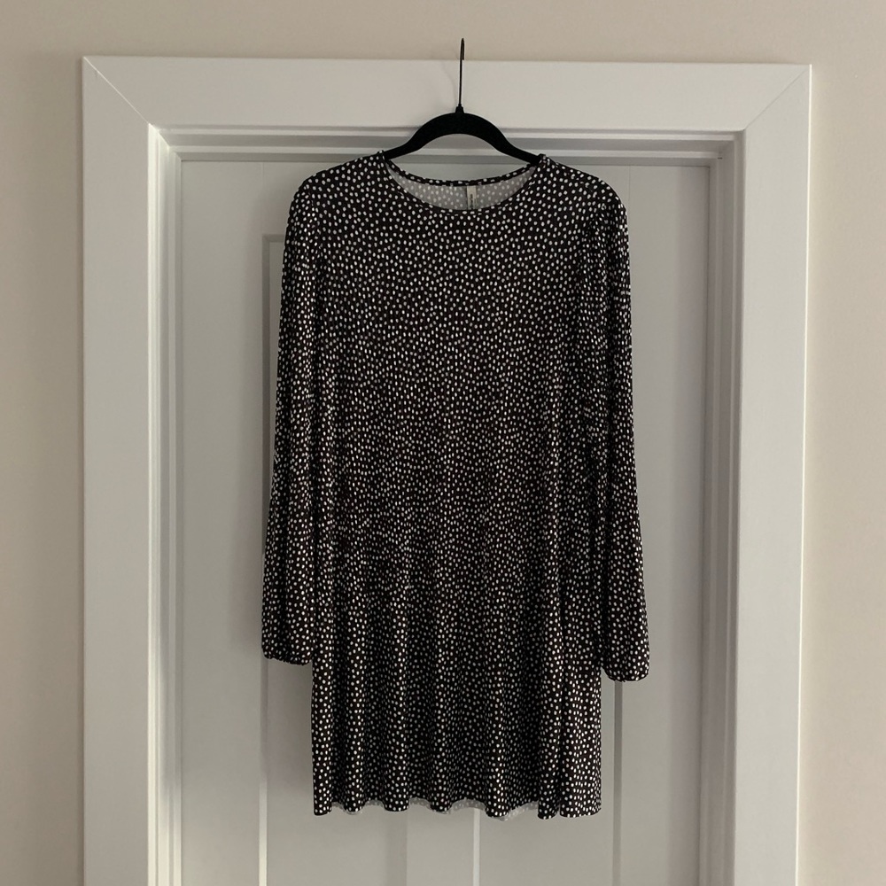 Black long sleeve mini dress